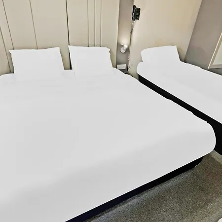 Oyo The Baltimore 3*