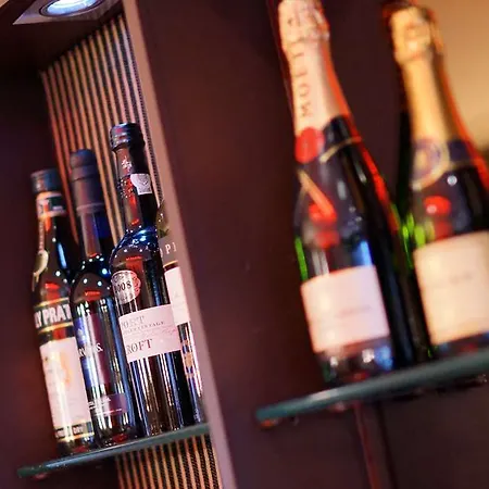 Oyo The Baltimore Hotel 3*