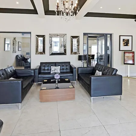 酒店 Oyo The Baltimore