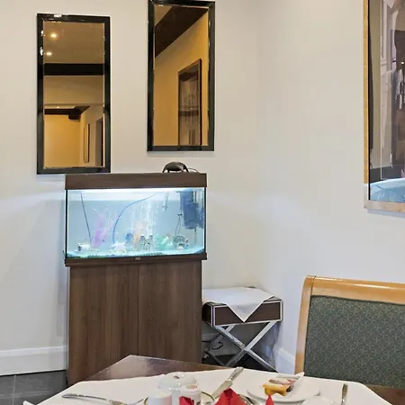 Oyo The Baltimore 3* 米德尔斯伯勒