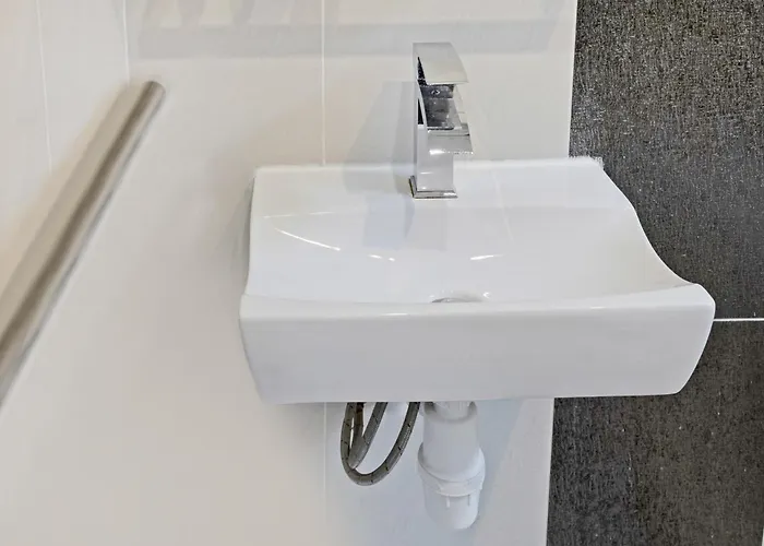 Oyo The Baltimore 酒店 3*