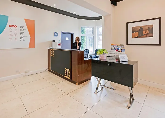 Oyo The Baltimore 酒店 3*