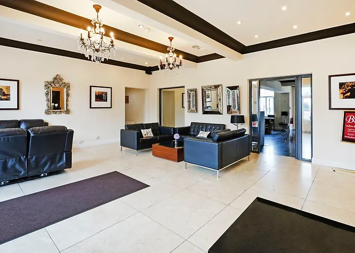 酒店 Oyo The Baltimore 3*