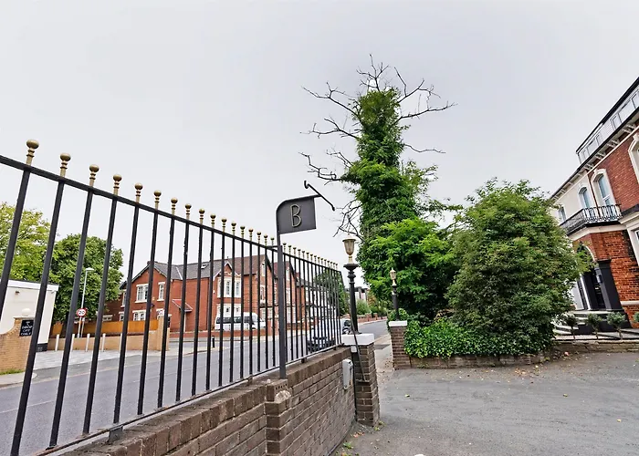 Oyo The Baltimore 3*