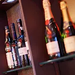 Oyo The Baltimore Hotel 3*