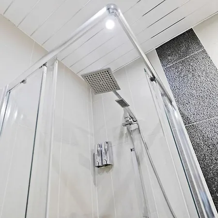 Oyo The Baltimore Отель Мидлсбро