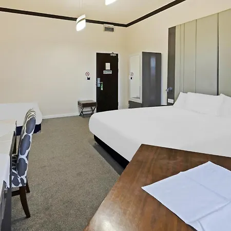 Oyo The Baltimore Мидлсбро