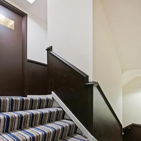 Oyo The Baltimore Мидлсбро