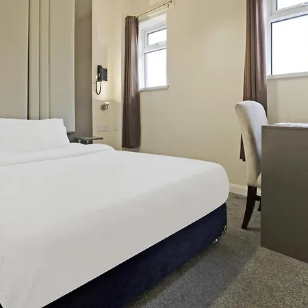 Oyo The Baltimore 3*