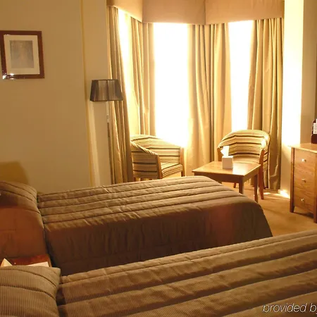 Отель Oyo The Baltimore