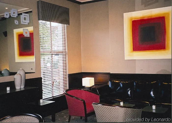 Oyo The Baltimore 3* Μίντλεσμπρο